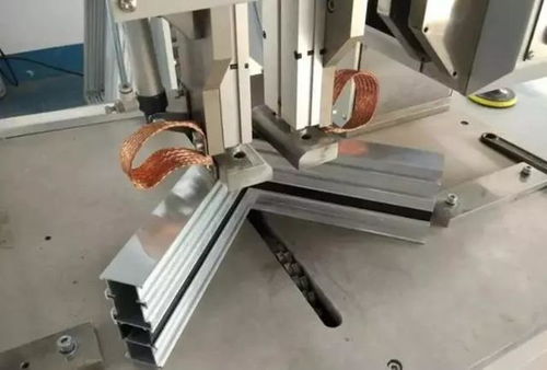 铝包木门窗的质量要素与新型焊接工艺的解析